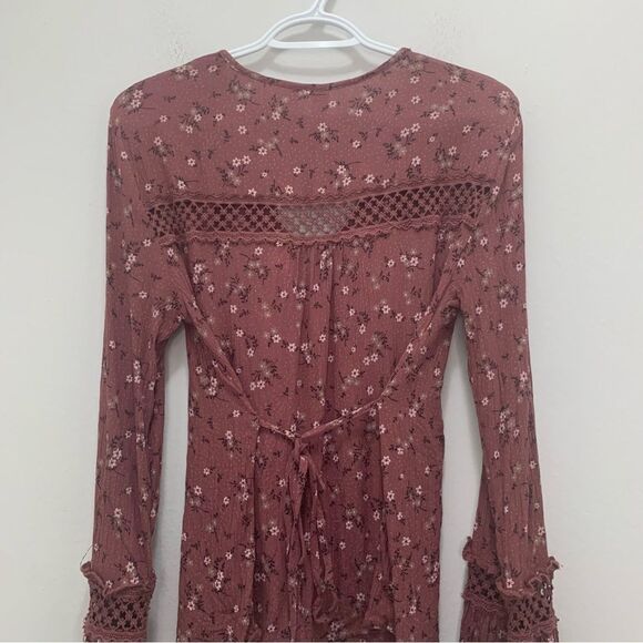 American Rag Floral Ruffle Blouse Size Large Juniors - Picture 5 of 7